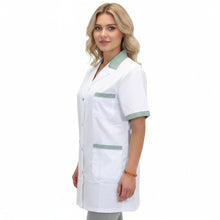 Lade das Bild in den Galerie-Viewer, camice da lavoro,casacca donna bianco profilo verde MM corto cod: 7241

