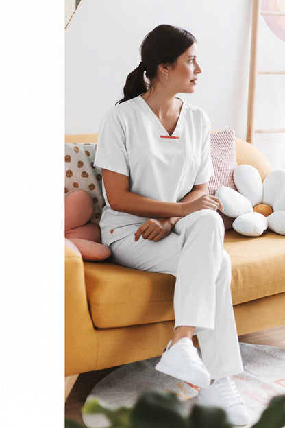 Divisa Sanitaria Donna Elasticizzata Bianca – B9148
