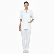 Lade das Bild in den Galerie-Viewer, Divisa Sanitaria Donna Scollo Cuore Bianco – 100% Cotone Piquet | cod 83852
