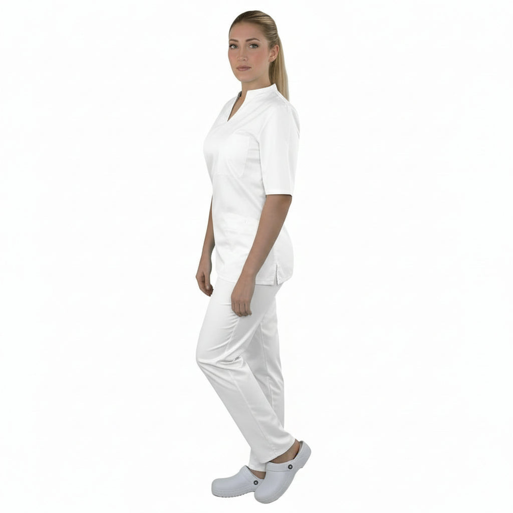 Divisa Sanitaria Donna Scollo Cuore Bianco – 100% Cotone Piquet | cod 83852