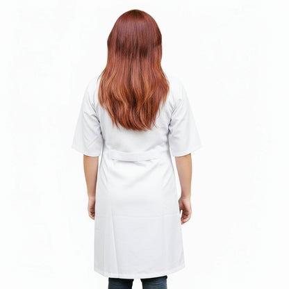Bata de Trabalho Feminina Branca Manga Curta Não Engomável - Esteticista, Enfermeira, Auxiliar de Ação Médica - Cód 2204