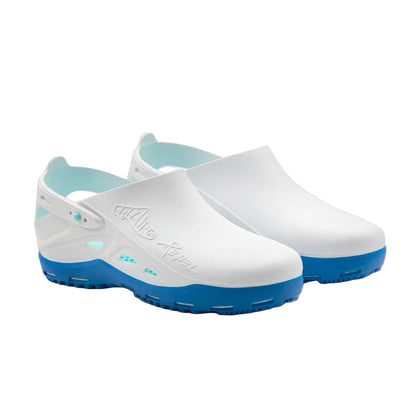 Zoccoli Sanitari Calzuro REBEL® Bicolore Bianco-Blu – Autoclavabili, Antistatici, T-CLOSE | Cod. 70822