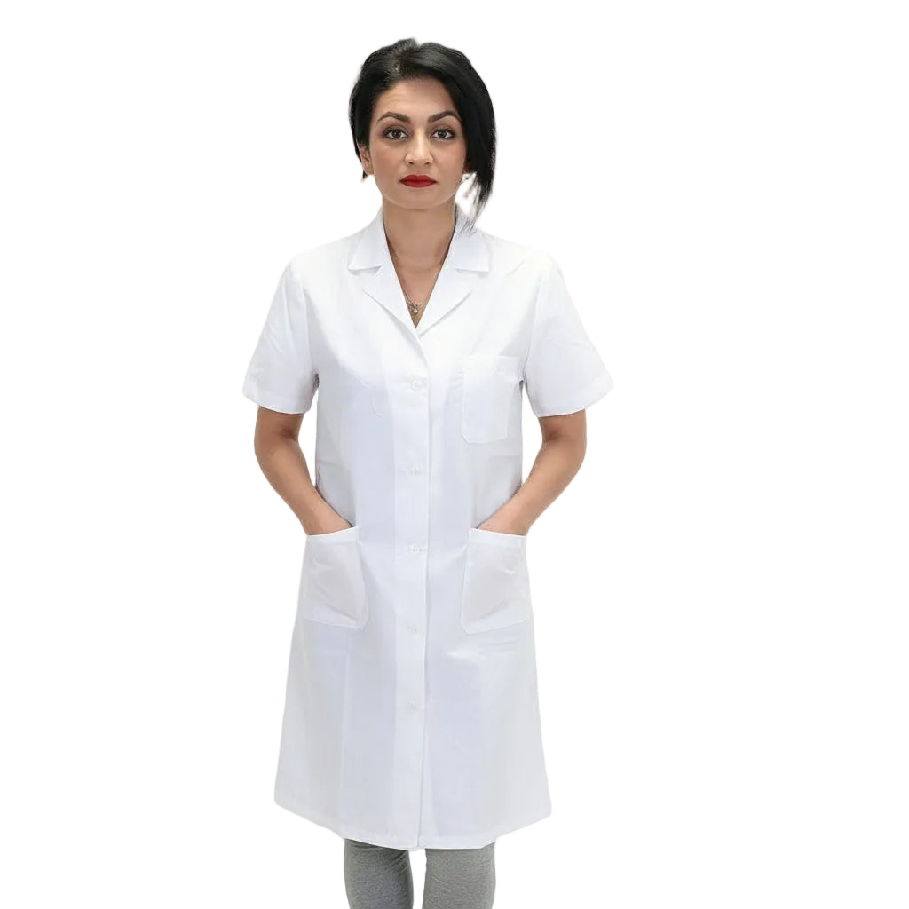 Bata de Trabalho Feminina Branca Manga Curta Não Engomável - Esteticista, Enfermeira, Auxiliar de Ação Médica - Cód 2204